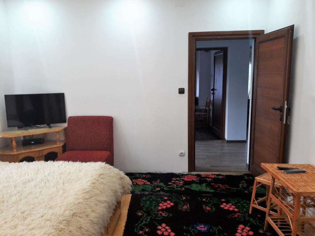 Sharkov Guest House Dolen  外观 照片