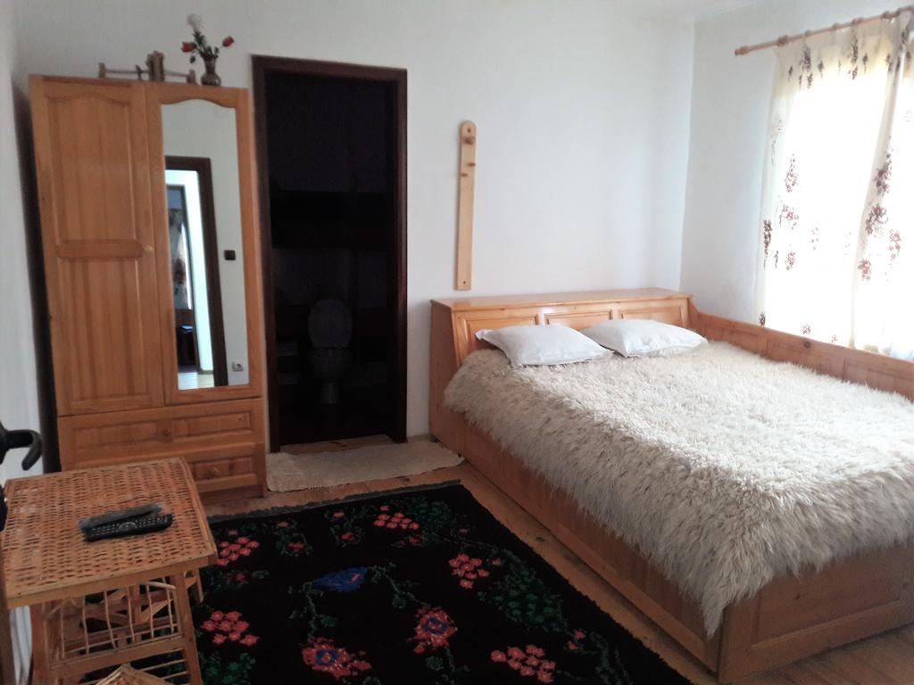 Sharkov Guest House Dolen  外观 照片