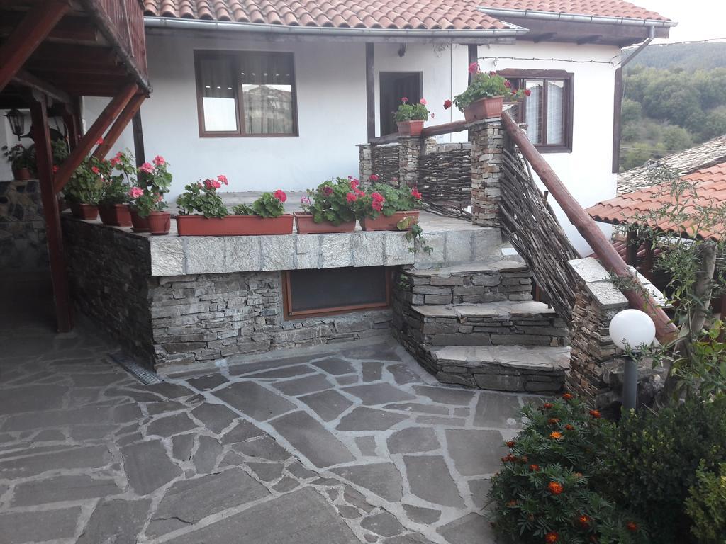 Sharkov Guest House Dolen  外观 照片